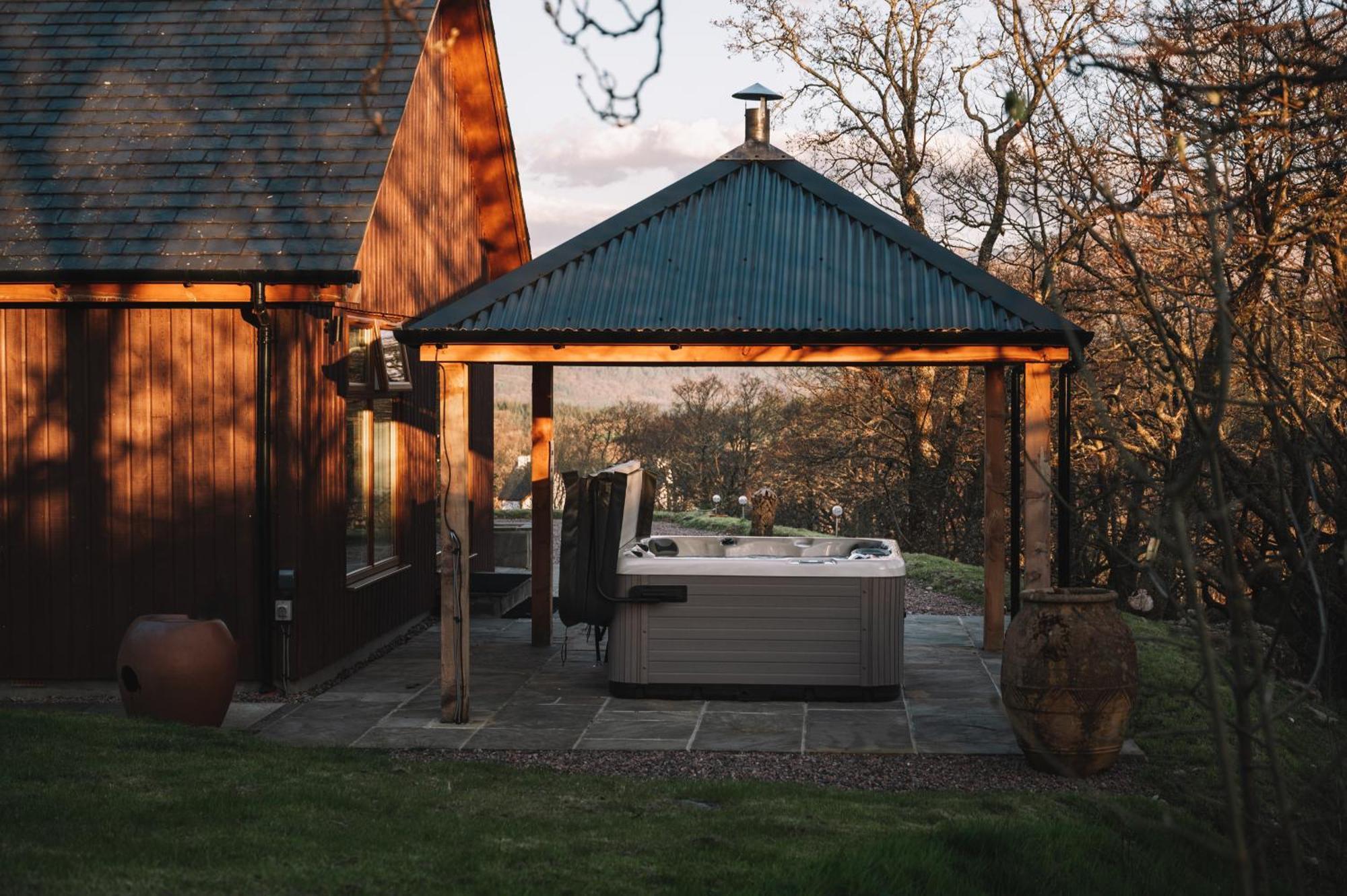 Inverskilavulin Estate Lodges Fort William Exterior photo