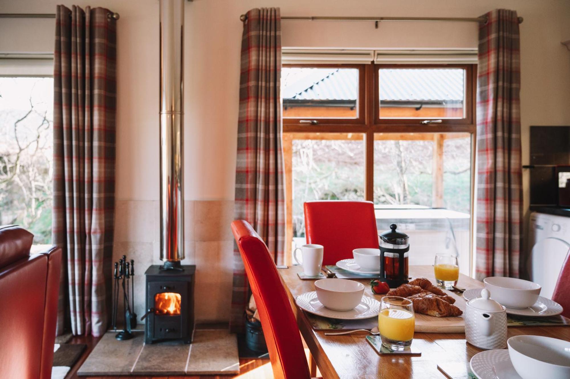 Inverskilavulin Estate Lodges Fort William Exterior photo